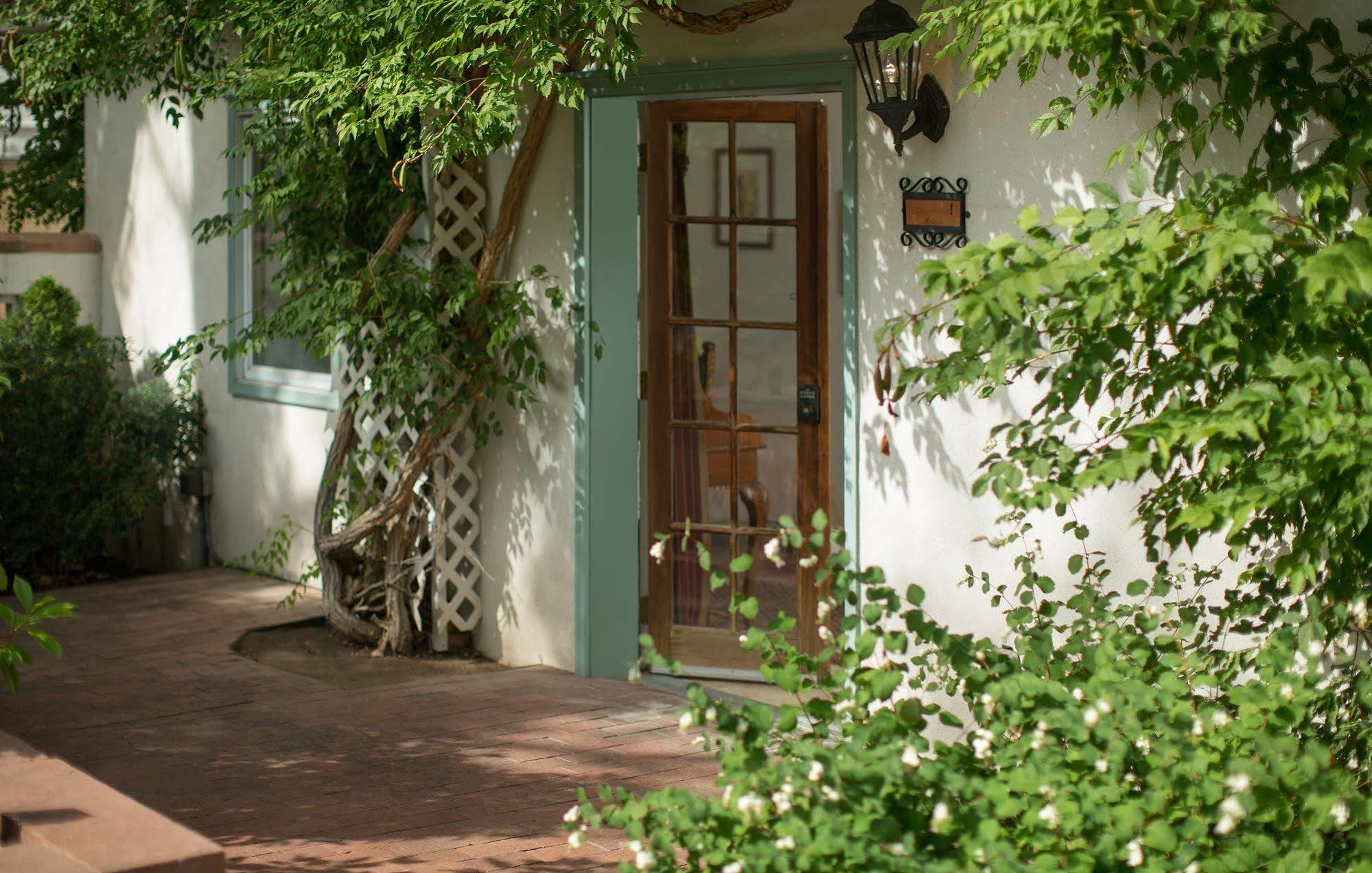 Casa Blanca Inn And Suites Farmington Esterno foto