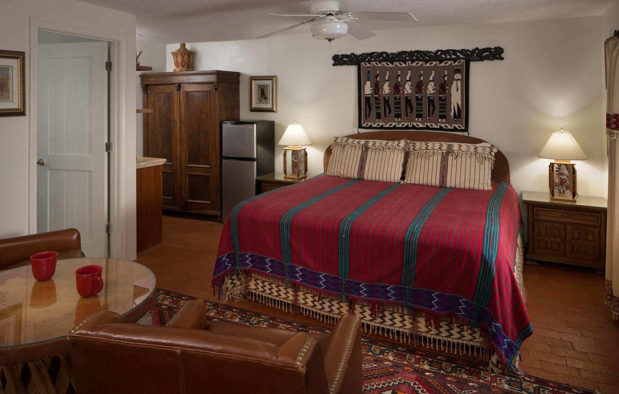 Casa Blanca Inn And Suites Farmington Esterno foto
