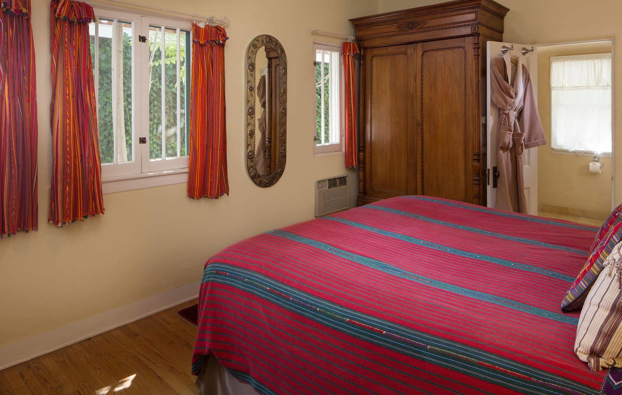 Casa Blanca Inn And Suites Farmington Esterno foto