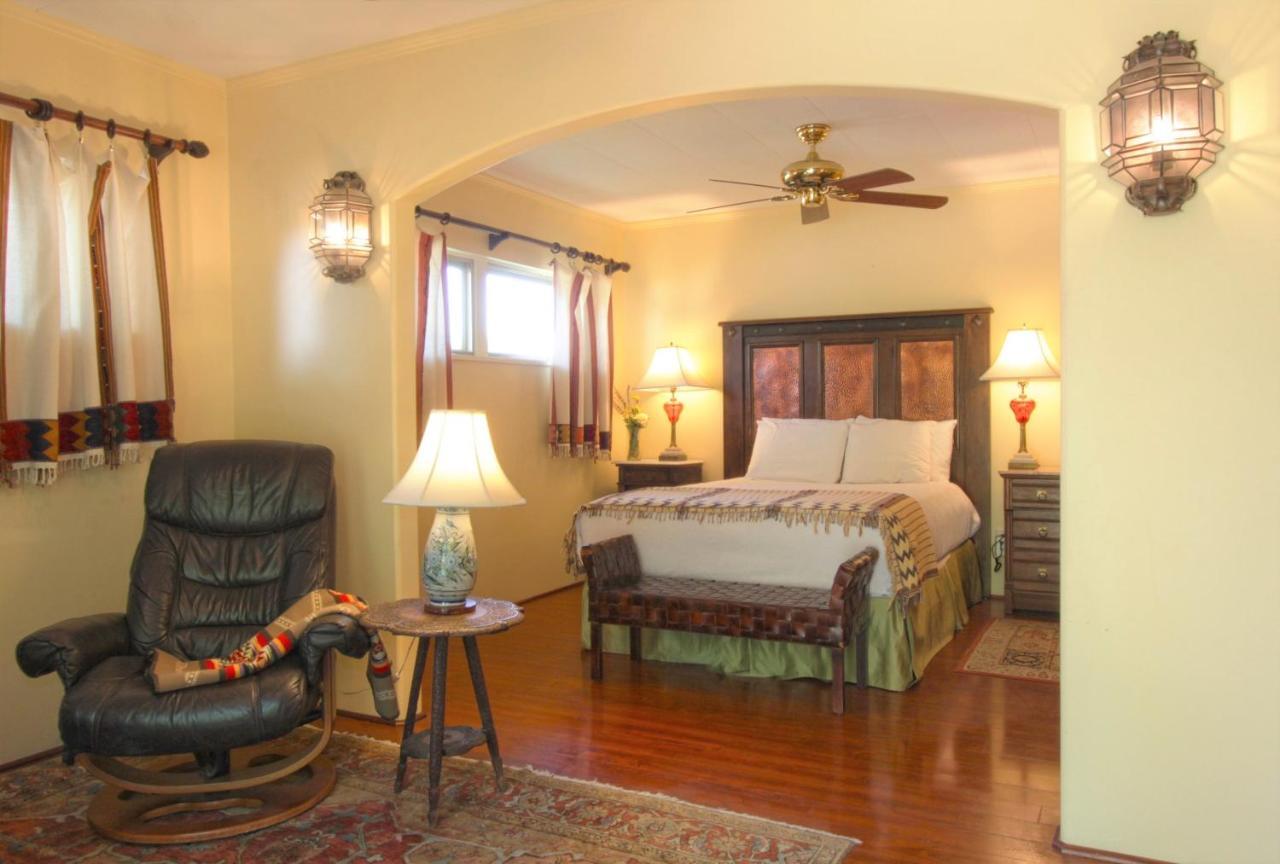 Casa Blanca Inn And Suites Farmington Esterno foto