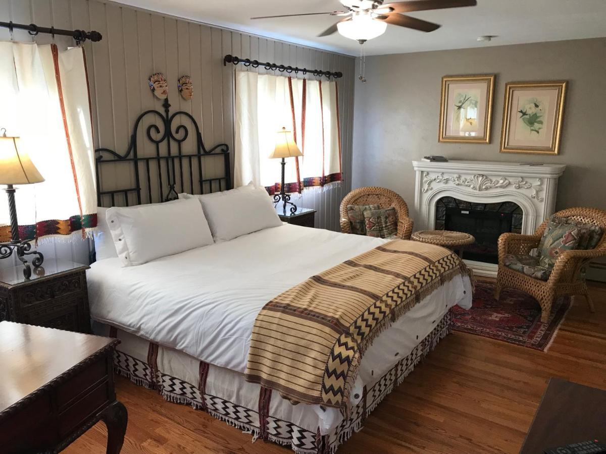 Casa Blanca Inn And Suites Farmington Esterno foto