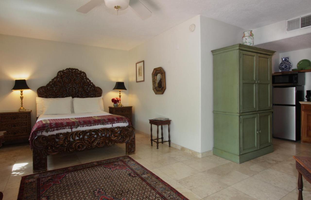 Casa Blanca Inn And Suites Farmington Esterno foto